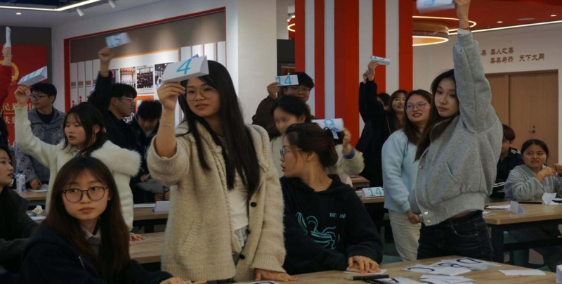 “学党史团史 展青年担当” ——“青讲杯”知识竞赛顺利举办